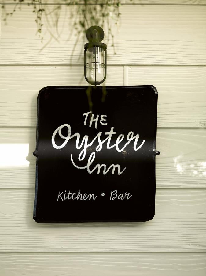 The Oyster Inn Oneroa Extérieur photo
